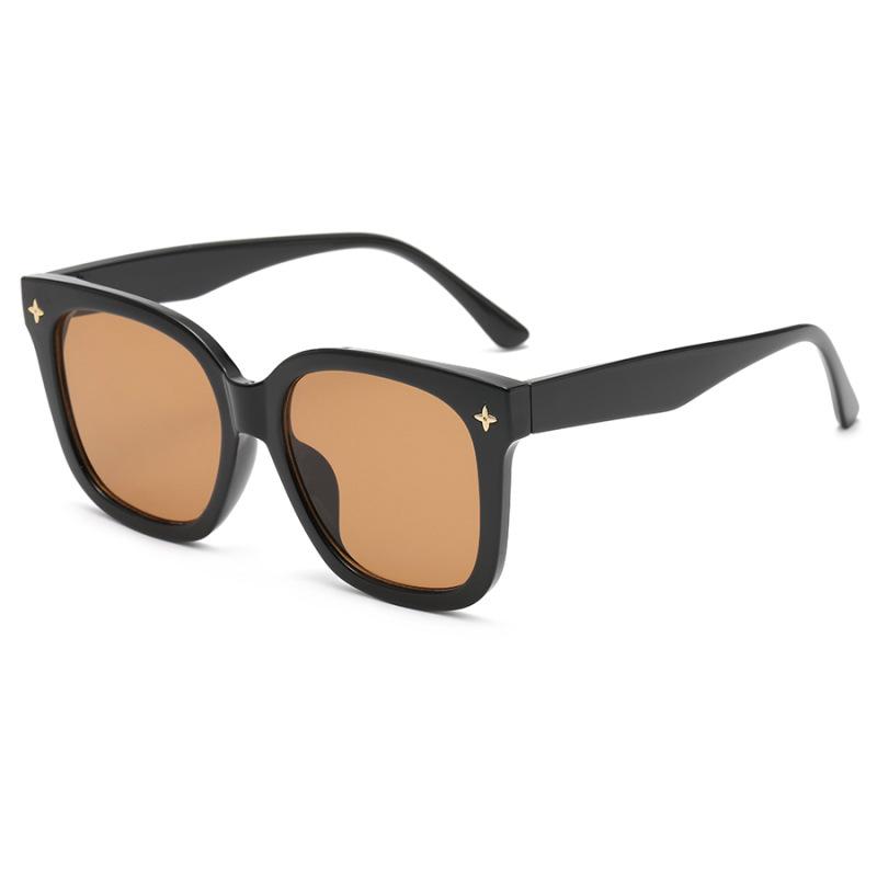 Korean Version of Trendy Black Frame Brown Sunglasses for Women, High-end Ins Internet Celebrity Style Sunglasses for Big Face and Slimming