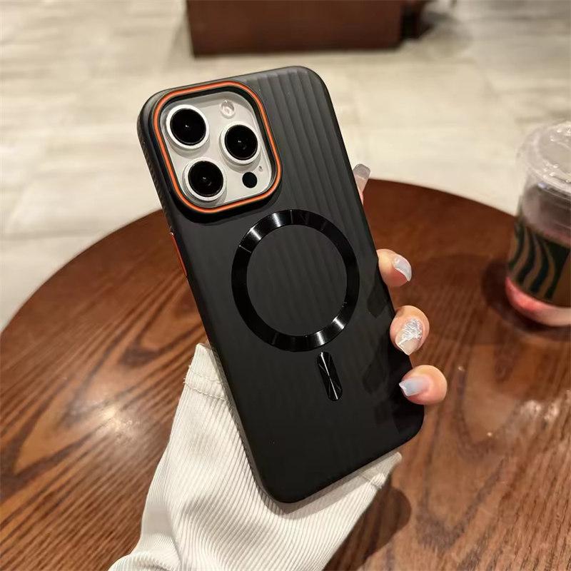 Чехол-кошелек с металлическим покрытием и гофрированной полосой для iPhone 12 13 14 15 16 Pro Max с беспроводной зарядкой и магнитным креплением Magsafe