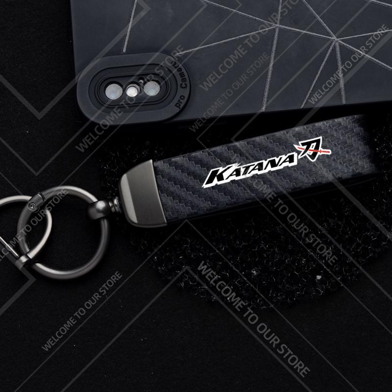 1PCS Motorcycle Keychain For Suzuki Katana GSX 400 600 650 750 1000 F Logo Widget Ornaments Metal Carbon Fiber Leather Key Chain