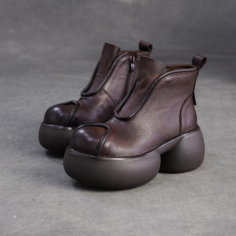GKTINOO Женские ботильоны на толстой подошве из натуральной кожи 2025 Новые зимние с круглым носком Ручной работы Ретро обувь на платформе