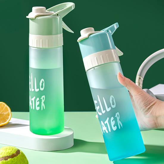 Охлаждающий туман, 650 мл. Бутылка с распылительной водой. Функция тумана без BPA. Портативный спортивный контейнер для воды. Сохраняйте прохладу. Кружка-распылитель для фитнеса на открытом воздухе. Велоспорт. Туризм.