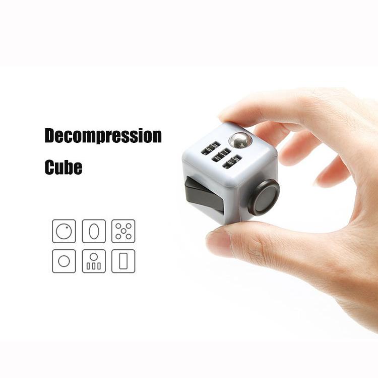 Игрушка Fidget Cube, снимающая стресс, тревогу и давление, отлично подходит для взрослых и детей [идея подарка] [расслабляющая игрушка] [средство для снятия стресса] [мягкий материал]