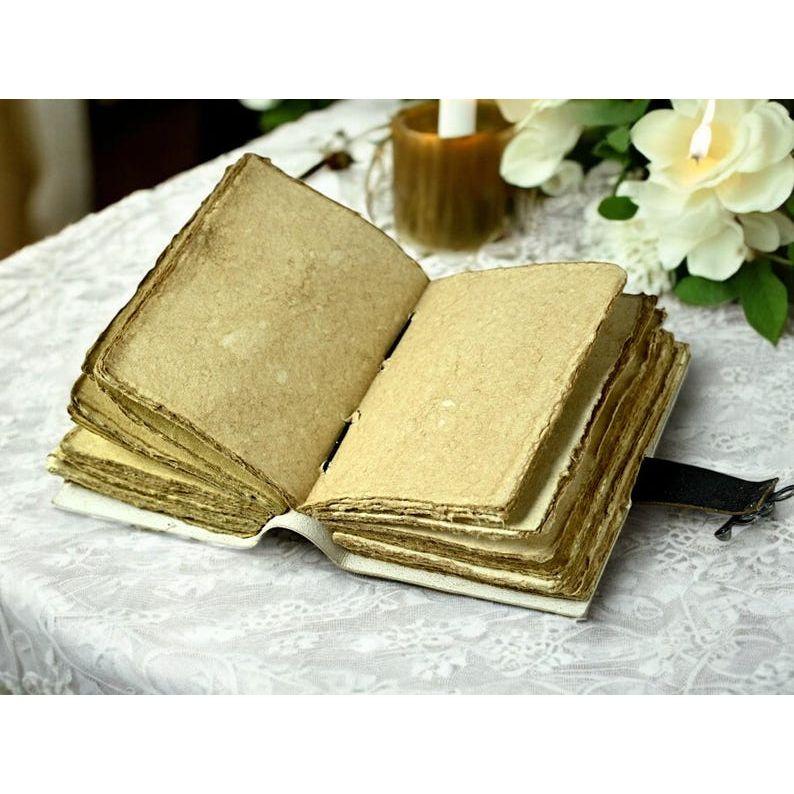 Винтажный кожаный журнал: Принт с оленями, бумага с рваным краем, Книга Теней