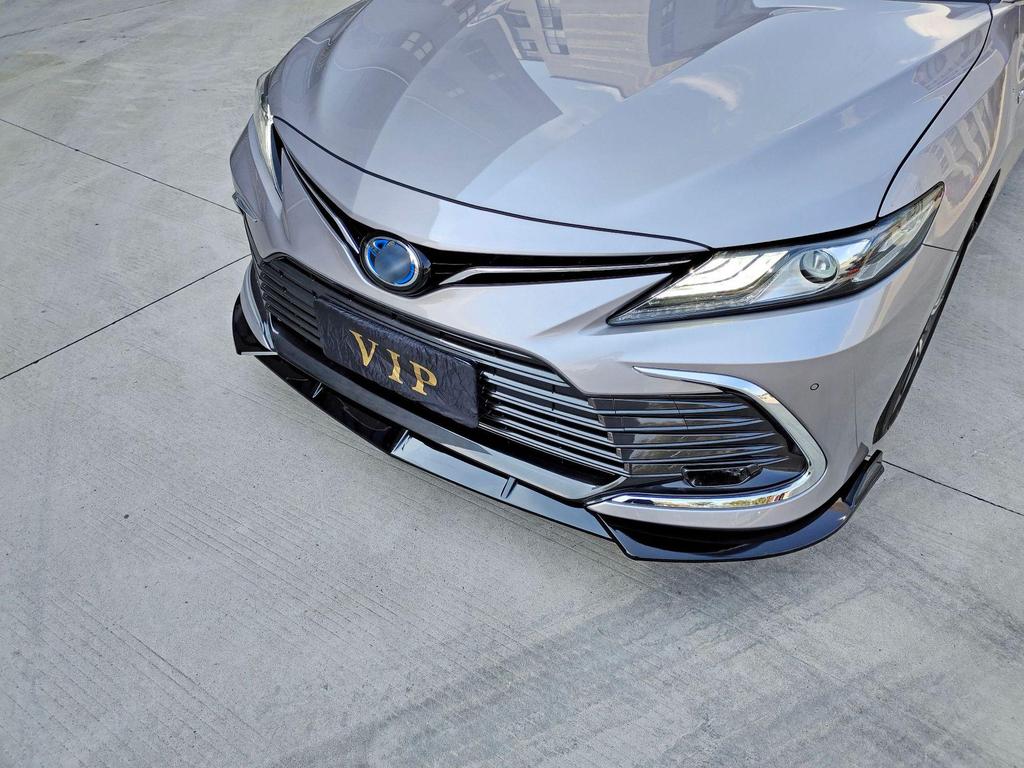 21-23 Toyota Camry Body Kit: Front Lip, Rear Corners, Top Spoiler, Side Skirts