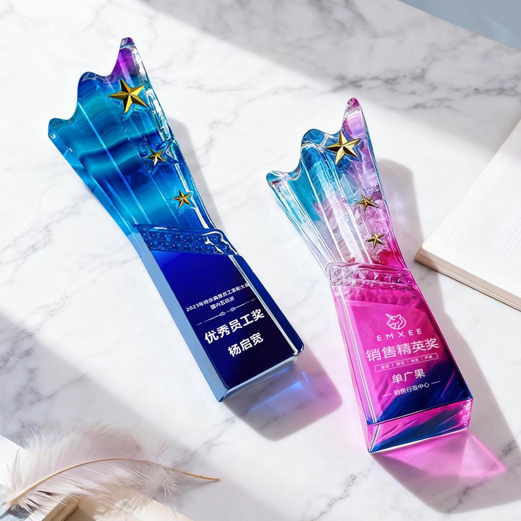 Хрустальный трофей «Пятиконечная звезда»: Полноцветная печать для выдающегося признания команды и сотрудников на ежегодных собраниях