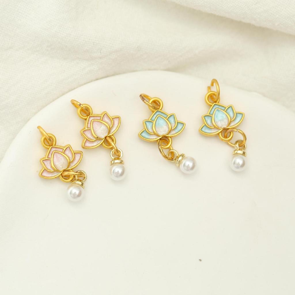 Матовый золотой кулон в виде лотоса, браслет-ожерелье из сплава с жемчугом