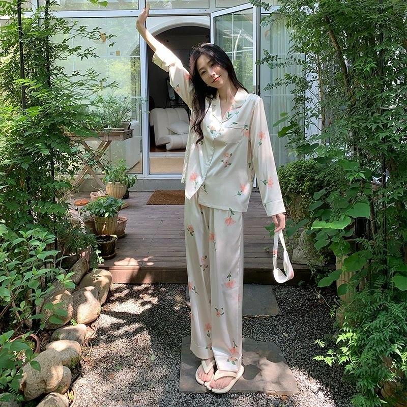 Весна-лето искусственный шелк пижамы для женщин кардиган с отворотами домашние комплекты женские 2 предмета милая цветочная домашняя одежда мягкая пижама