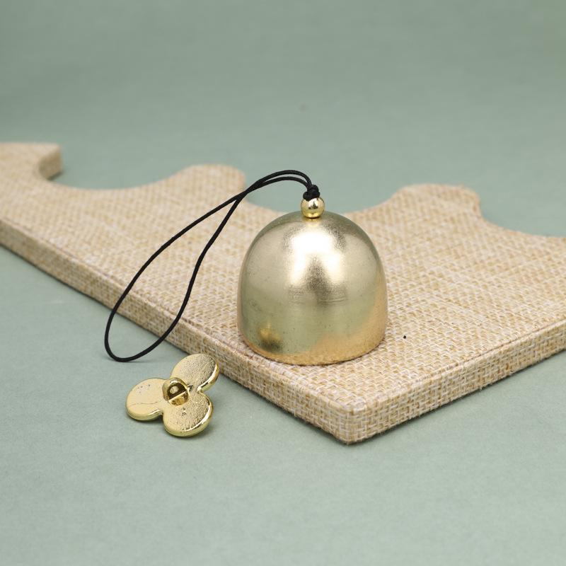 Рождественские колокольчики, подвески для ветров и дверей - аксессуары для самостоятельного изготовления