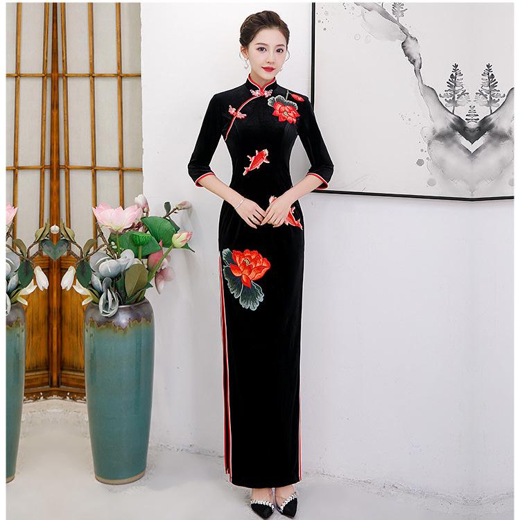 Golden velvet thickened cheongsam new long-sleeved catwalk performance clothes stage improvement dress autumn