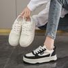 Популярные маленькие белые туфли женские весна и осень 2025 новая обувь универсальные туфли на толстой подошве повседневная обувь обувь-маффин спортивная обувь