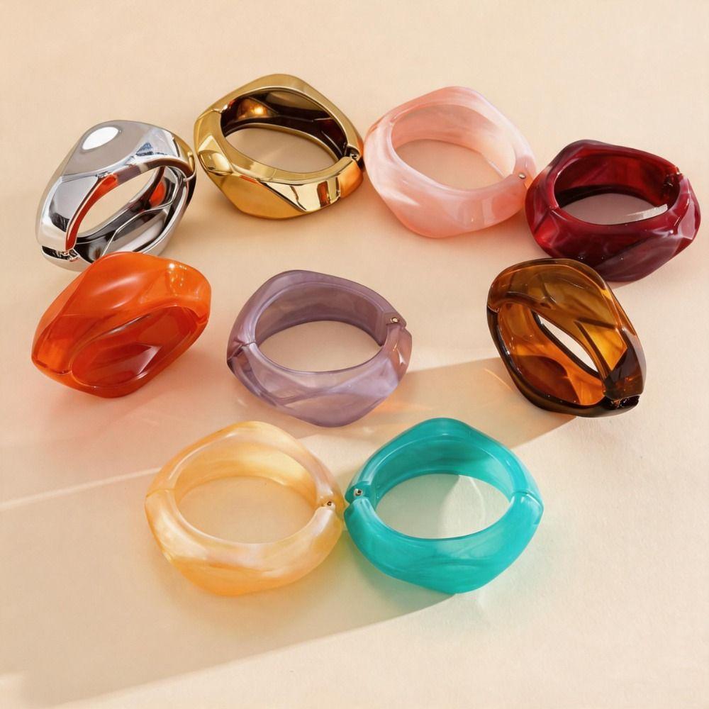 Vintage Style Exaggerated Bangles Irregular Shape Acrylic Wristband Geometric Bangles For Women