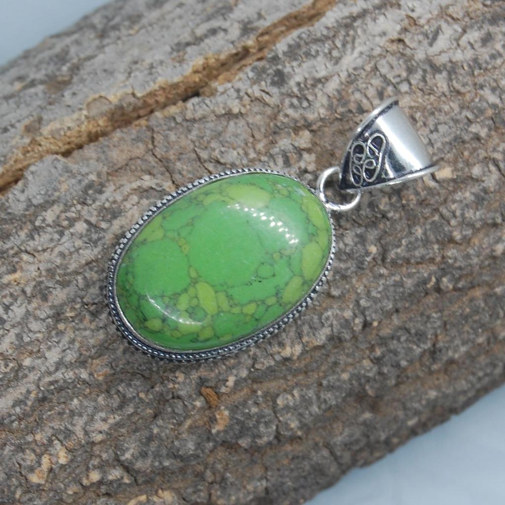 Oval Cab Green Spiny Oyster Turquoise 925 Sterling Silver Pendant Jewelry, Artisan Boho Style Turquoise Pendant