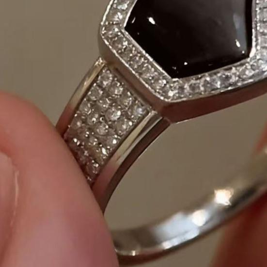 Кольцо в виде лыжной маски с блестящими стразами, кольцо на палец, 3D кольцо на тему зимних видов спорта, ювелирный аксессуар для зимней одежды, подарок для любителя лыж