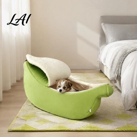 Soft Pet Bed for Autumn Winter Banana Cat Bed Plush Cave with Lid Fleece Lined Cozy Cover Hideaway Warm Semi Enclosed Cats Small Dogs Cute Shape