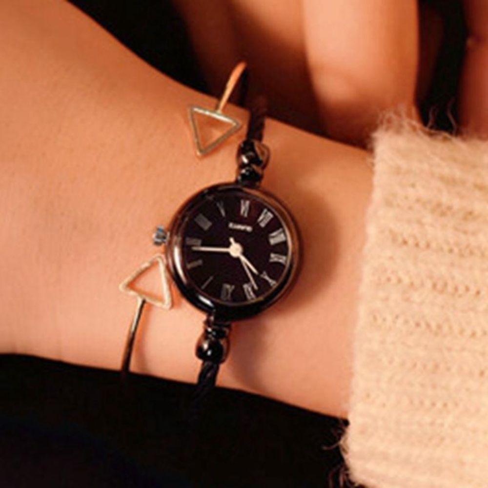 Retro Quartz Watch Luxury Wristwatch Chain Watches Fashion Bangle Bracelet Women