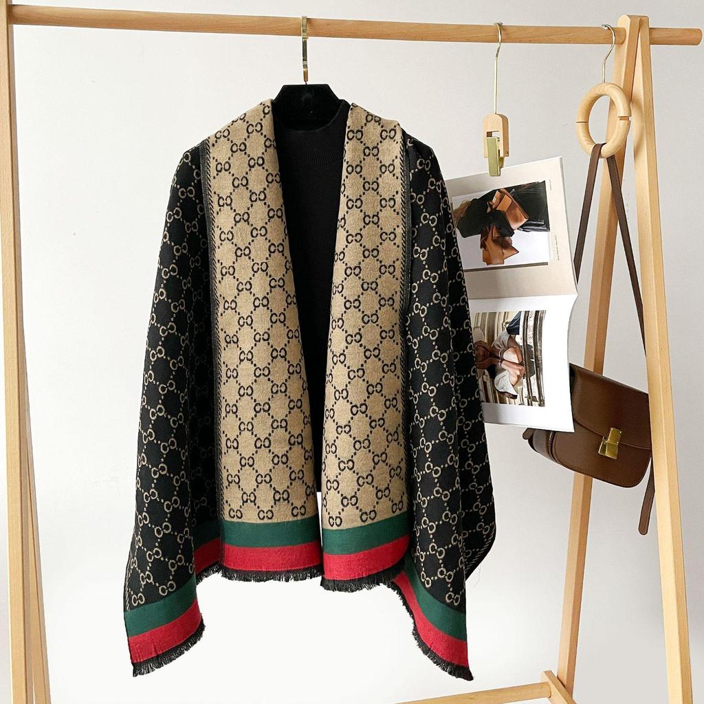 2025 High-End Women's Korean Style Versatile Shawl: Double-Sided, Warm, Imitation Cashmere Scarf with Old Flower Design for Autumn/Winter.