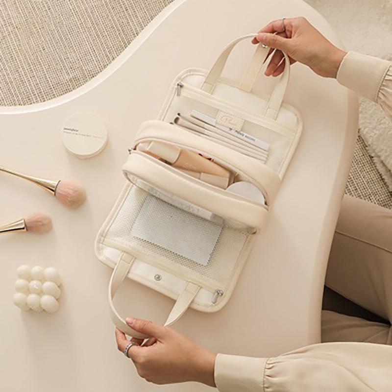 Portable Puffy Make up Organizer Case Bag Removable Cosmetic Pouch Small Toiletry Bag with Clear PVC PU Leather Handle