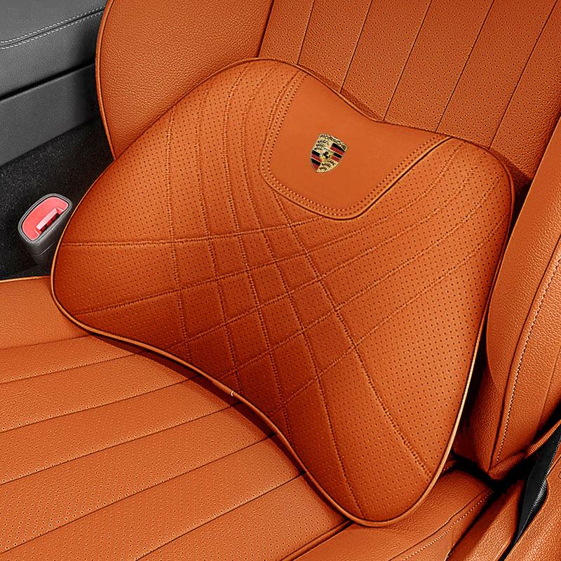 Комплект комфорта для автомобиля Porsche: Подголовник, поясничная поддержка и подушка сиденья для комфорта шеи и спины в Cayenne, Macan, Panamera, 718 и Taycan.