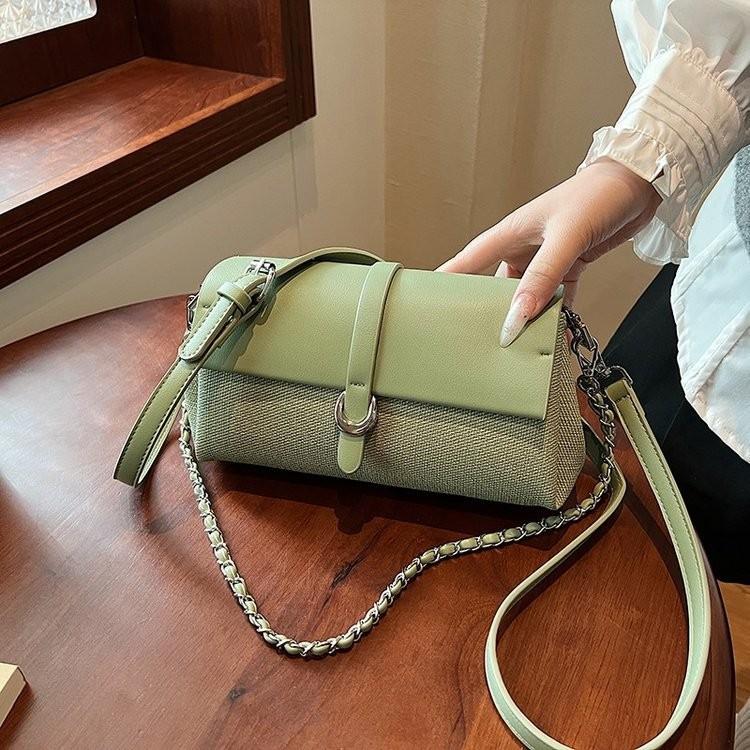 IELGY Simple Casual Fashion All-Match One-Shoulder Commuter Small Square Bag