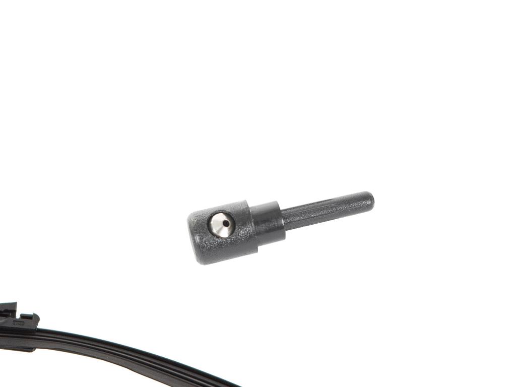 VW Touran 2003- Rear Wiper Arm & Blade & Rear Window Washer Nozzle, 2-Piece Kit