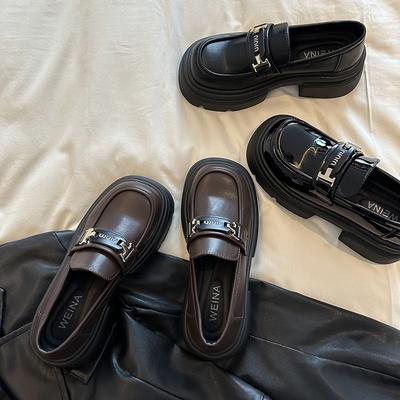 Ретро туфли-маффины на толстой подошве с одним ремешком, весна 2025, новые туфли из маленькой кожи на толстом каблуке, женские туфли Мэри Джейн с металлической пряжкой