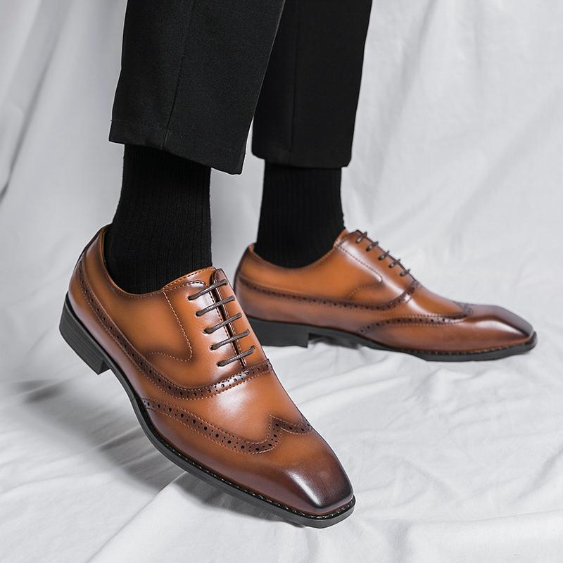 Мужские туфли ручной работы Wingtip Oxford Кожаные броги Мужские туфли Классические деловые туфли для мужчин Zapatos Hombre
