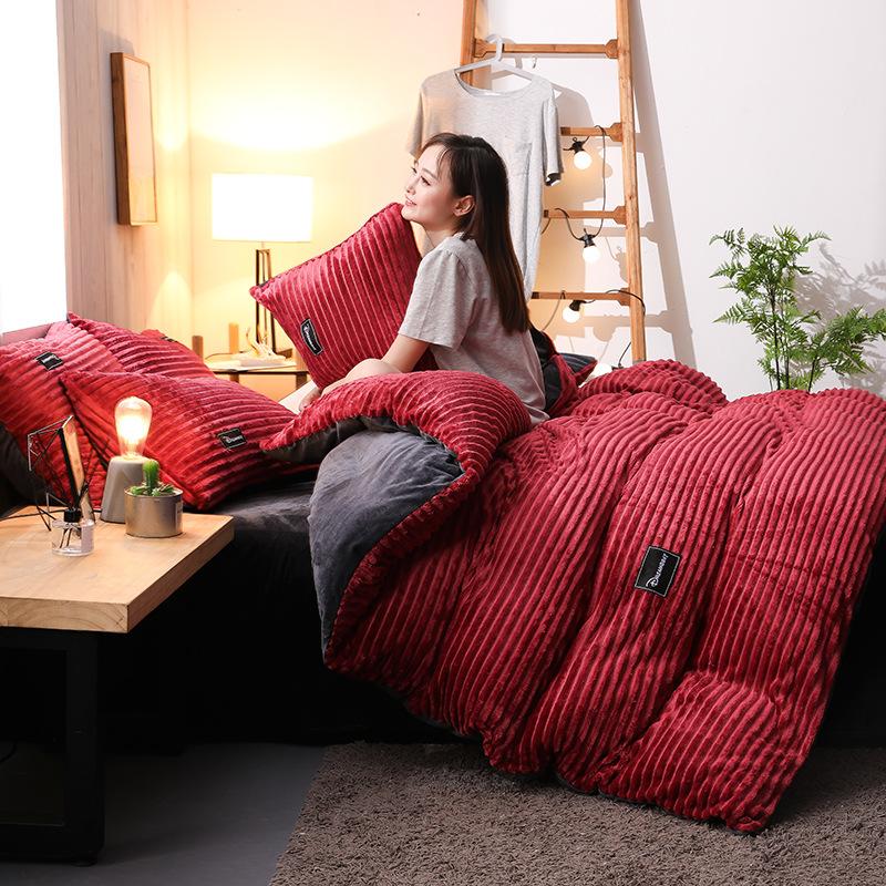 Роскошные комплекты постельного белья Домашний текстиль Покрывало Простыни Queen King Фланелевое одеяло Пододеяльник Коралловый флис Пододеяльники