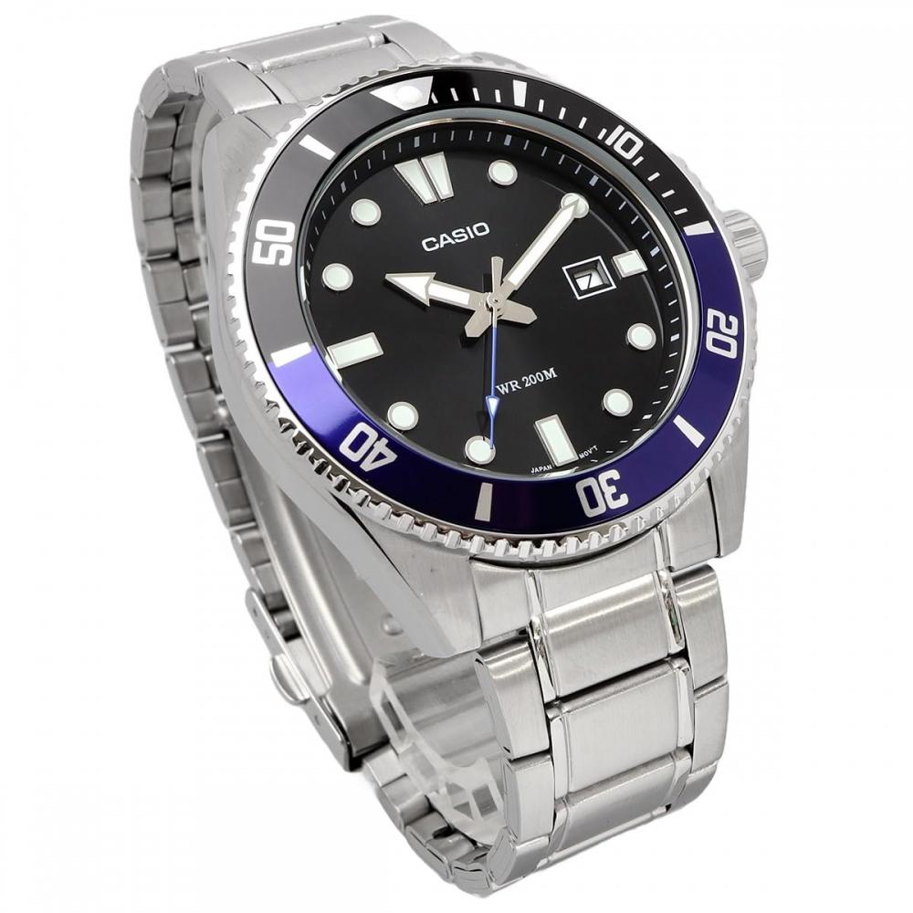 Casio CASIO Стандартные аналоговые спортивные водонепроницаемые часы MDV-107D-1A2V мужские с черным и синим безелем и металлическим ремешком, модель Overseas