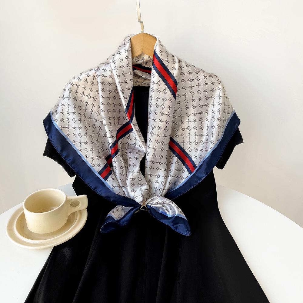 Новый шелковый шарф 90 см Женский шарф-палантин Шарф с принтом букв Атласный большой квадратный шарф Шаль