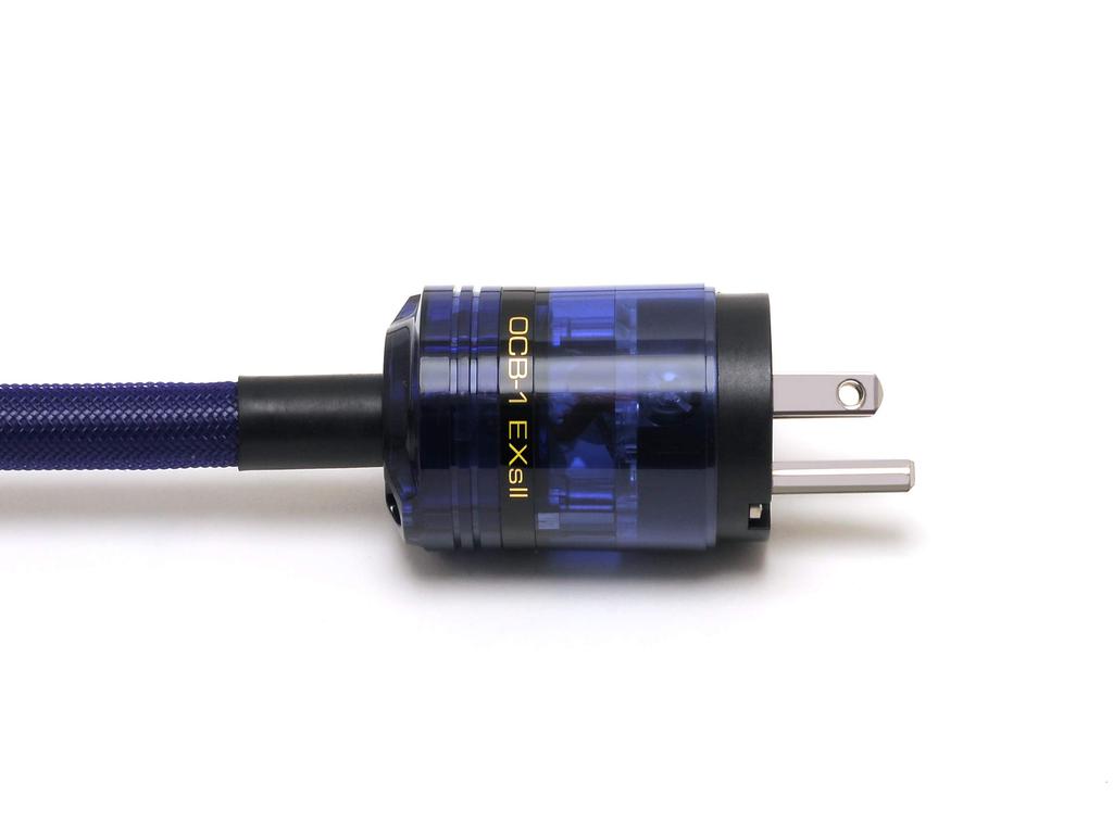 Сетевой фильтр OYAIDE OYAIDE 3-контактный 4-портовый (с кабелем, 2,0м) ОКБ-1-EXsII