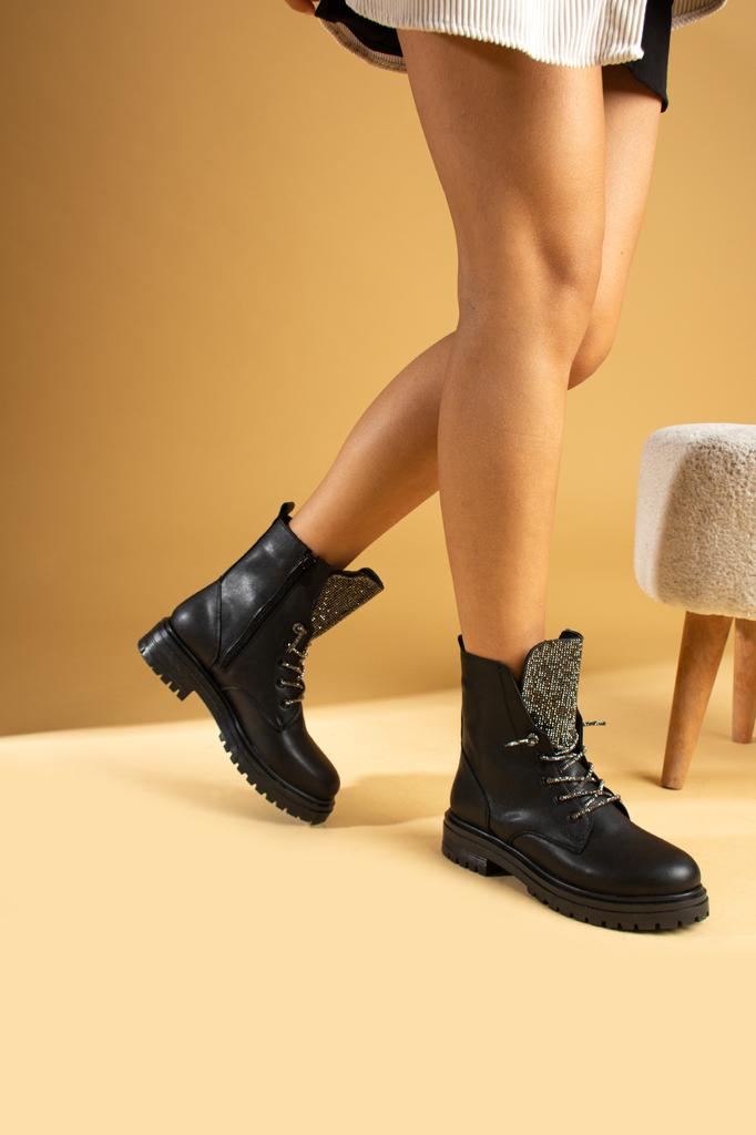 Женские ботинки с теплой подкладкой и удобной подошвой на шнуровке и молнии 57-321-23