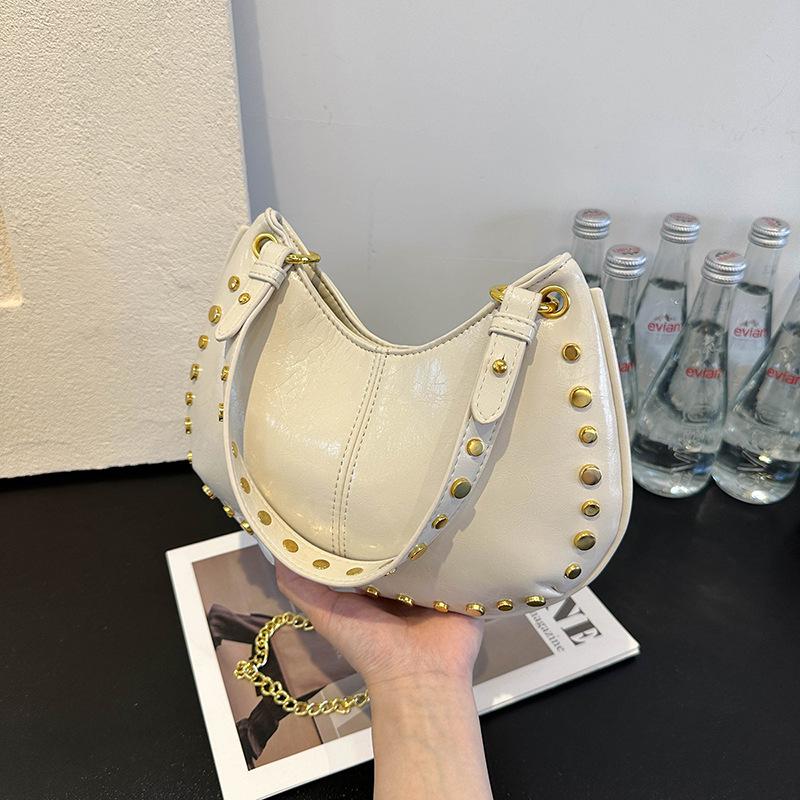 Модная летняя новая женская сумка через плечо с заклепками, ретро мягкая сумка под мышкой