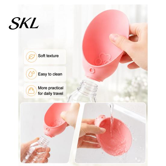 Travel Pet Water Bottle Adapter Dog Adapter, Silicone Foldable Drinking Cup, Portable Feeder, Leak-Proof Dispenser for Standard Bottles Bowl