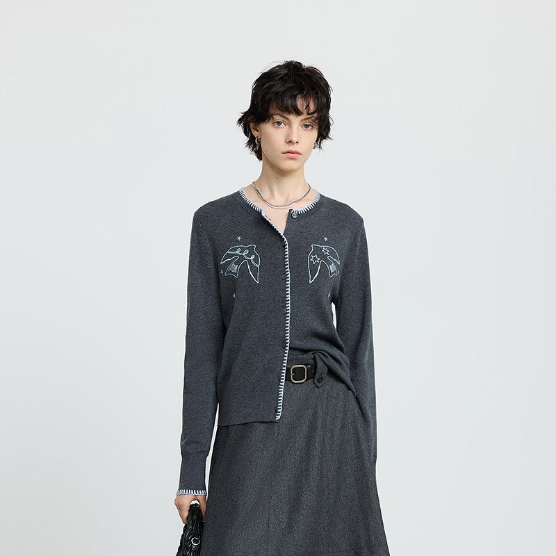 LILY temperament commuting embroidered knitted cardigan