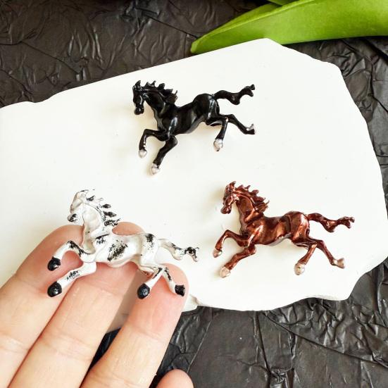 Yousheng Oil Dripping Running Horse Brooch Sweater Cardigan Coat Business Suit Zodiac Animal Lapel Pin Men Women Fashion Jewelry Clothing Accessories