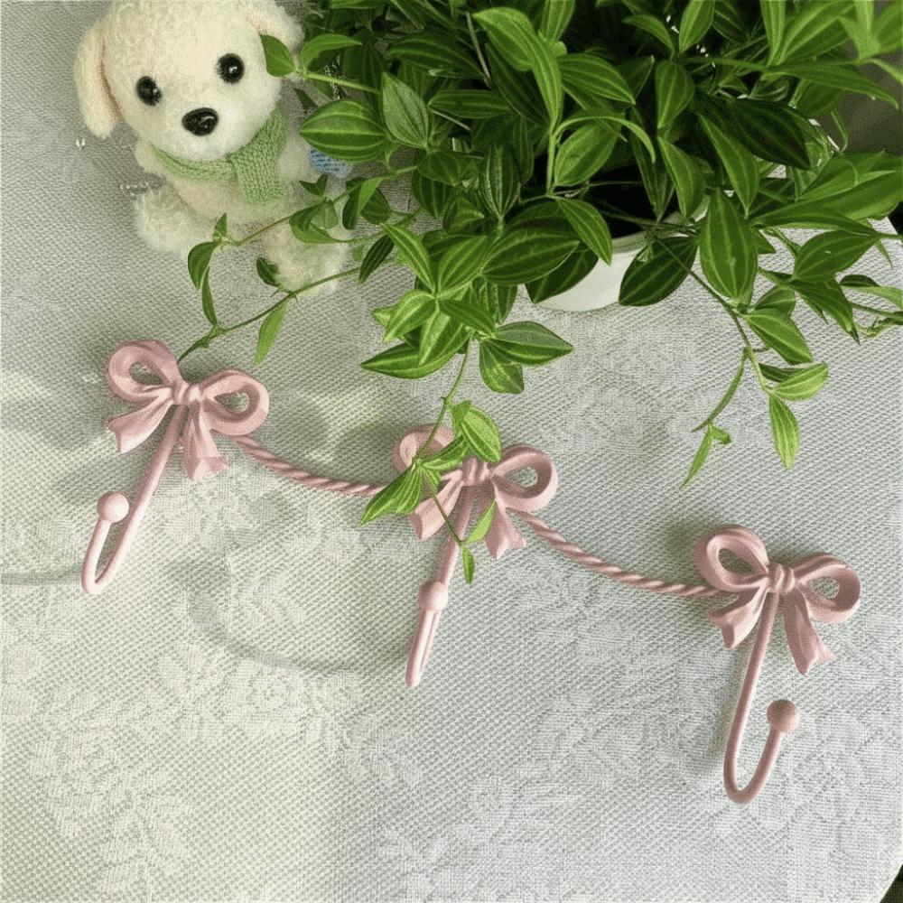 Iron Material Metal Bow Wall Hooks Golden Finish Modern Minimalist Hooks  Home Decor