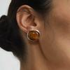 Серьги-гвоздики 'Овальный тигровый глаз' меланоидные: Универсальный дизайн в стиле легкой роскоши для женщин