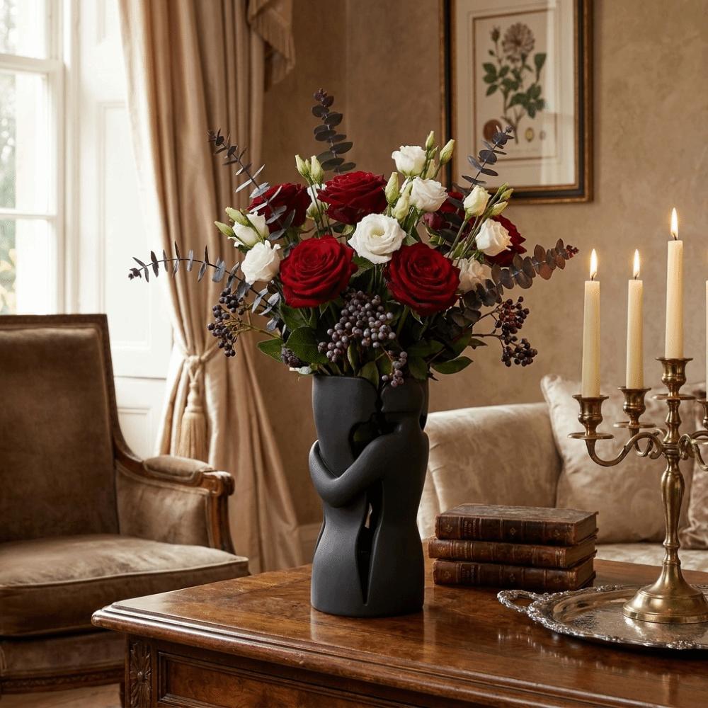 Abstract Shape 3D Couple Flower Vase Black Flower Holder Lovers Ornament Sculpture  Bedroom