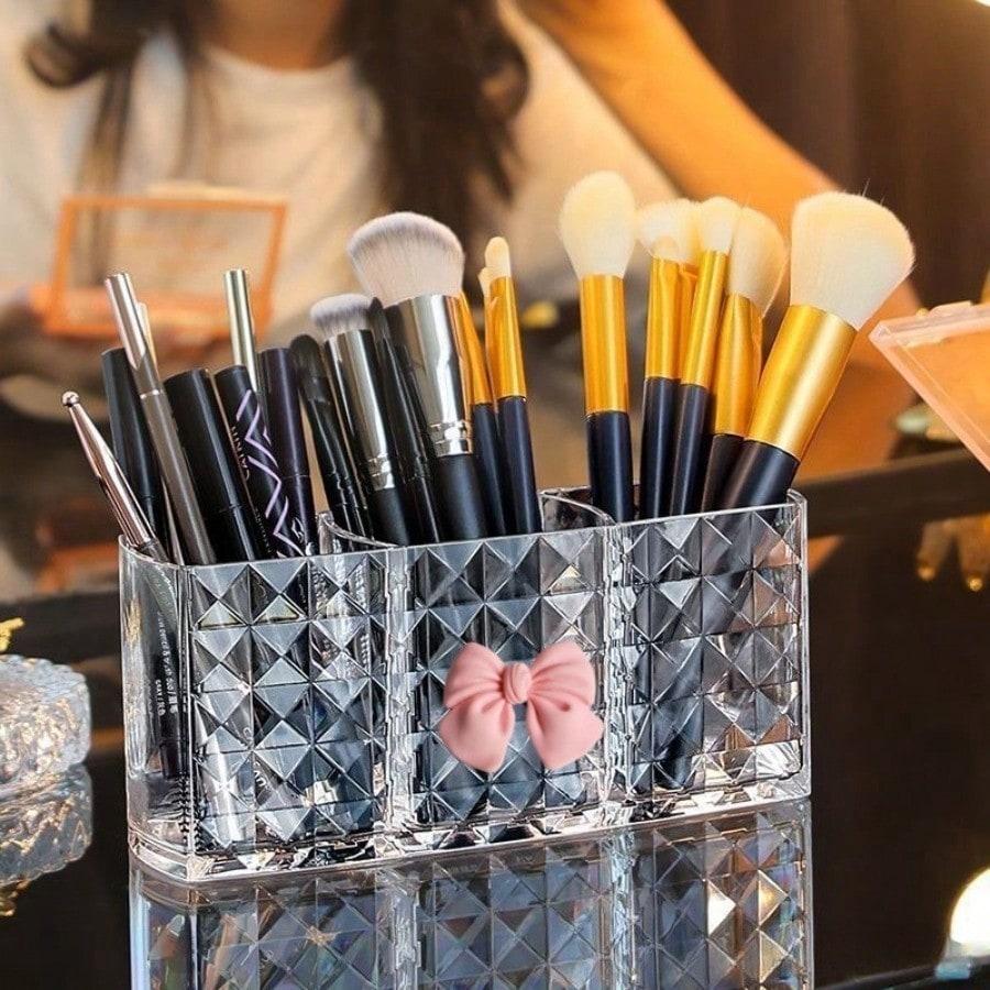 1Pc Cute Makeup Brush Storage Box With Multiple Compartments And Bow Decoration