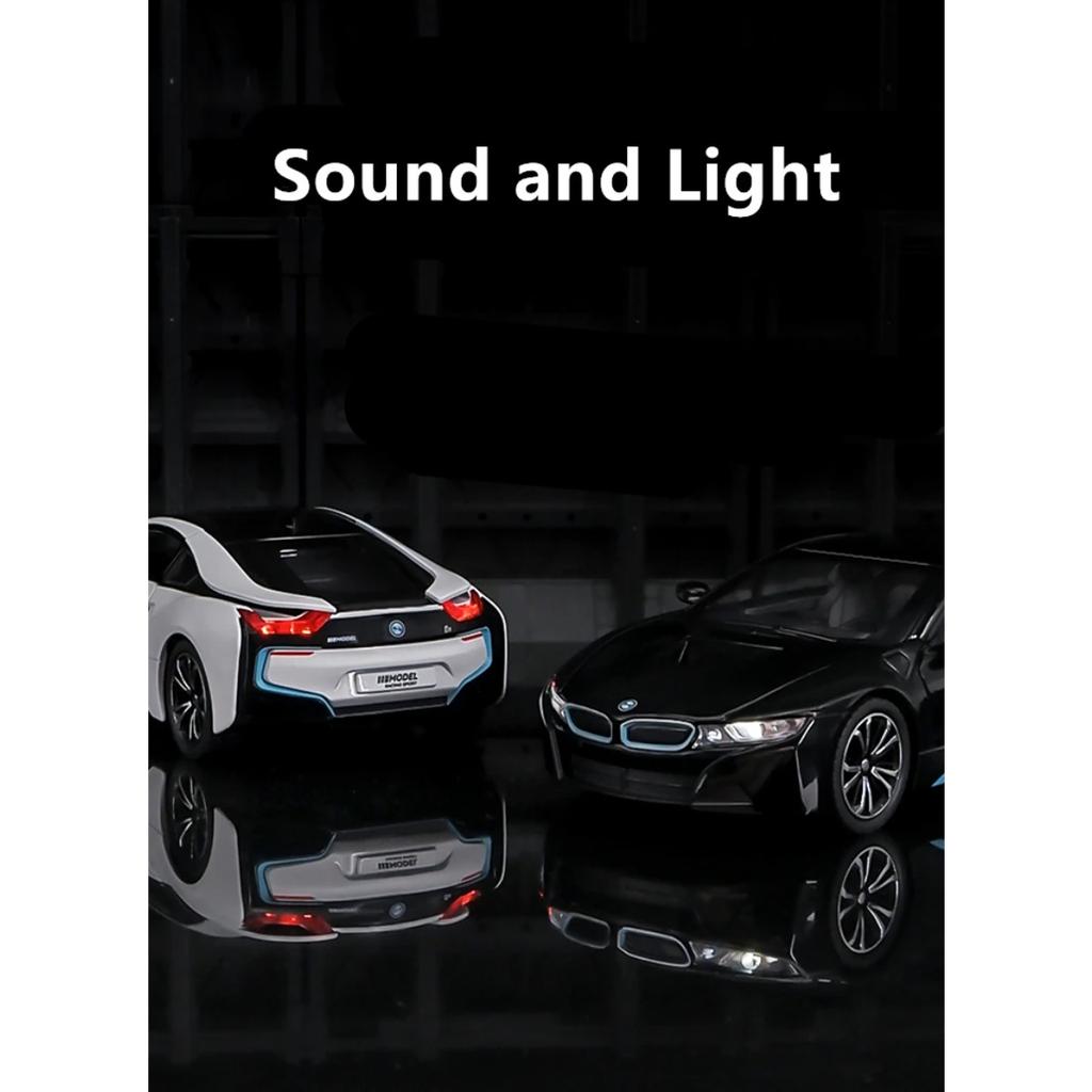 1/22 BMW i8 Автомобиль на новой энергии Сплав Модель спортивного автомобиля Литой металл Гоночный автомобиль Транспортные средства Модель Симуляция Звук Свет Детские игрушки Подарок