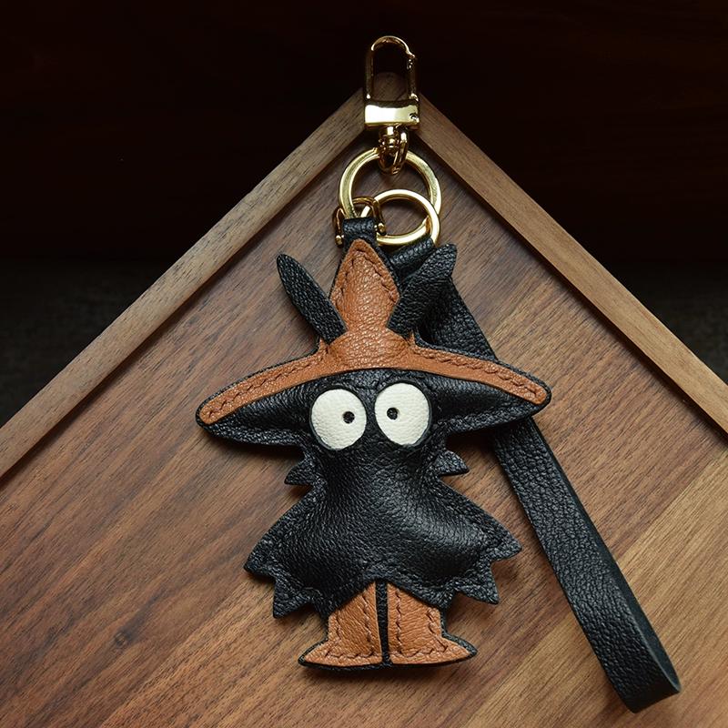 Трава и шляпа/кожа, сшитая вручную, зеркало заднего вида, подвеска для ключей от машины, сумка, женский черный модный брелок