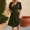 Женские летние платья с V-образным вырезом, приталенными короткими точками и расклешенными рукавами