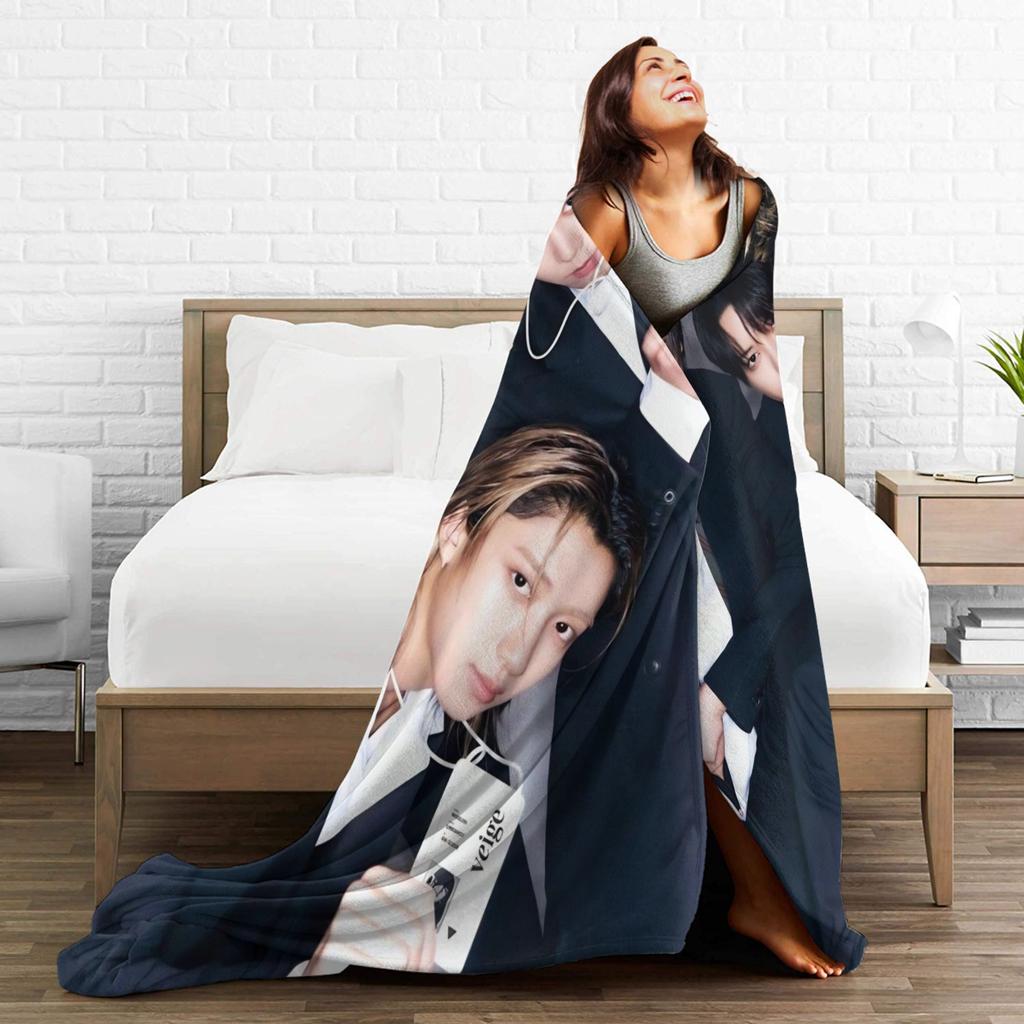 Kpop Group Lngshot  Printed Blanket For Men Women Ultra Soft  Throw Blankets for Bed 50x60 Inches Multi-size