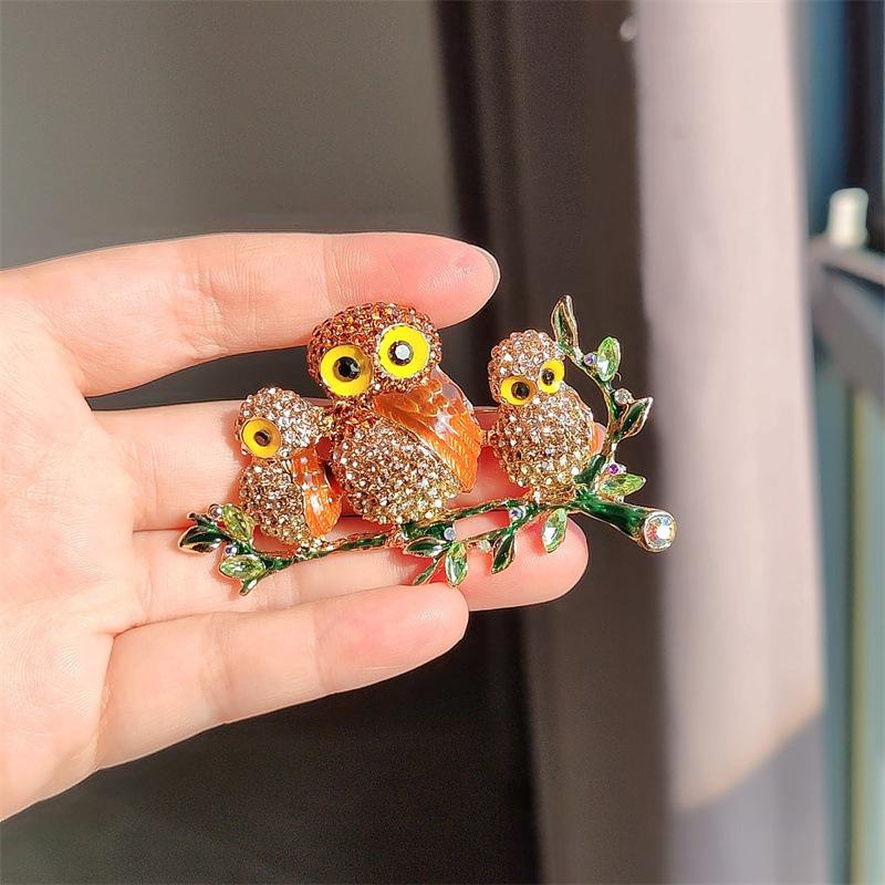 Брошь в виде совы с бриллиантами, аксессуары для одежды, животное, птица, кристалл, корсаж, свитер, цветная куртка, аксессуары