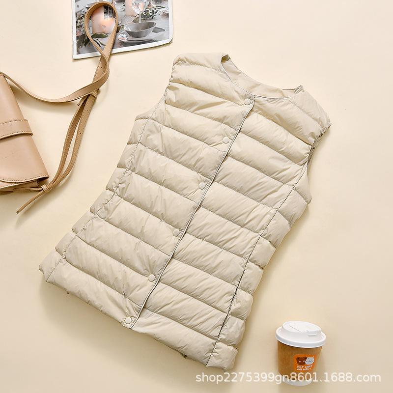 Осень-зима Сверхлегкий жилет Dowm для женщин среднего возраста 2024 года, новые теплые куртки без рукавов с круглым вырезом большого размера