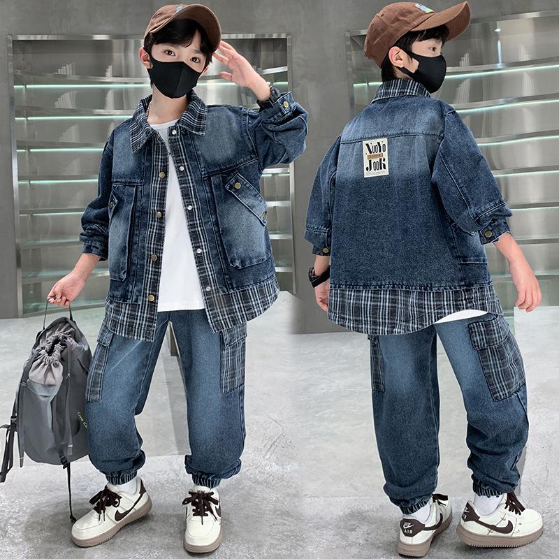 Модный клетчатый джинсовый комплект для мальчиков: Весна/Осень Корейский стиль 2025, Эффект двойки для детей среднего и старшего возраста