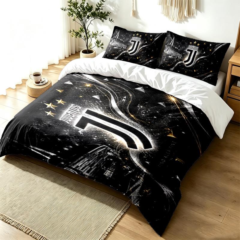 Juventus FC 3pc Duvet Cover Set Simple Modern Bedding Set Wrinkle Resistant Soft Fabric All Season Use a perfect gift