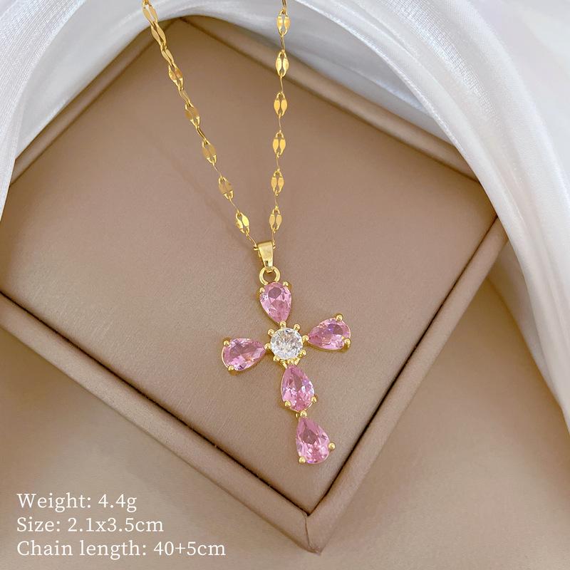 Copper Micro-Inlaid Love Light Luxury Temperament Gorgeous Full Diamond Necklace Female Versatile Collarbone Chain Titanium Steel