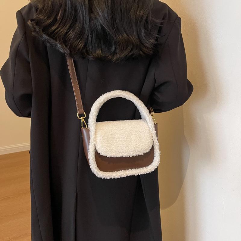 IELGY Нишевая популярная сумка Mao Mao сращивания портативная маленькая квадратная сумка, модная универсальная сумка через плечо