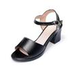 Женская мода милые черные туфли с открытым носком на квадратном каблуке zapatos de mujer леди классические удобные весенние и летние сандалии с пряжкой a60